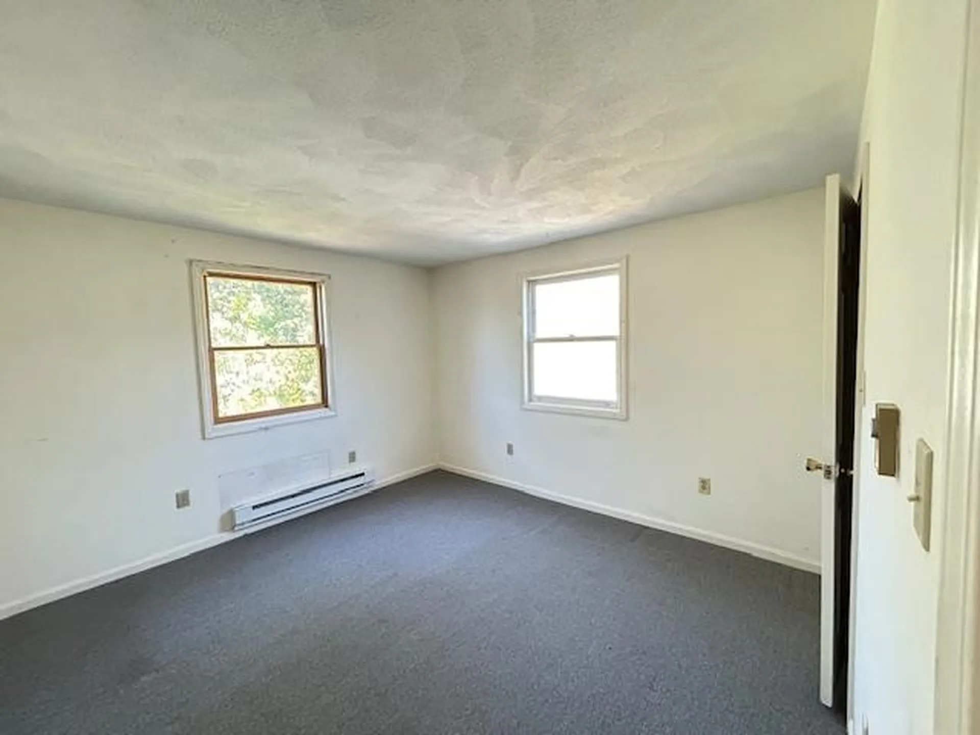 129 Route 125 Highway Kingston NH 03848