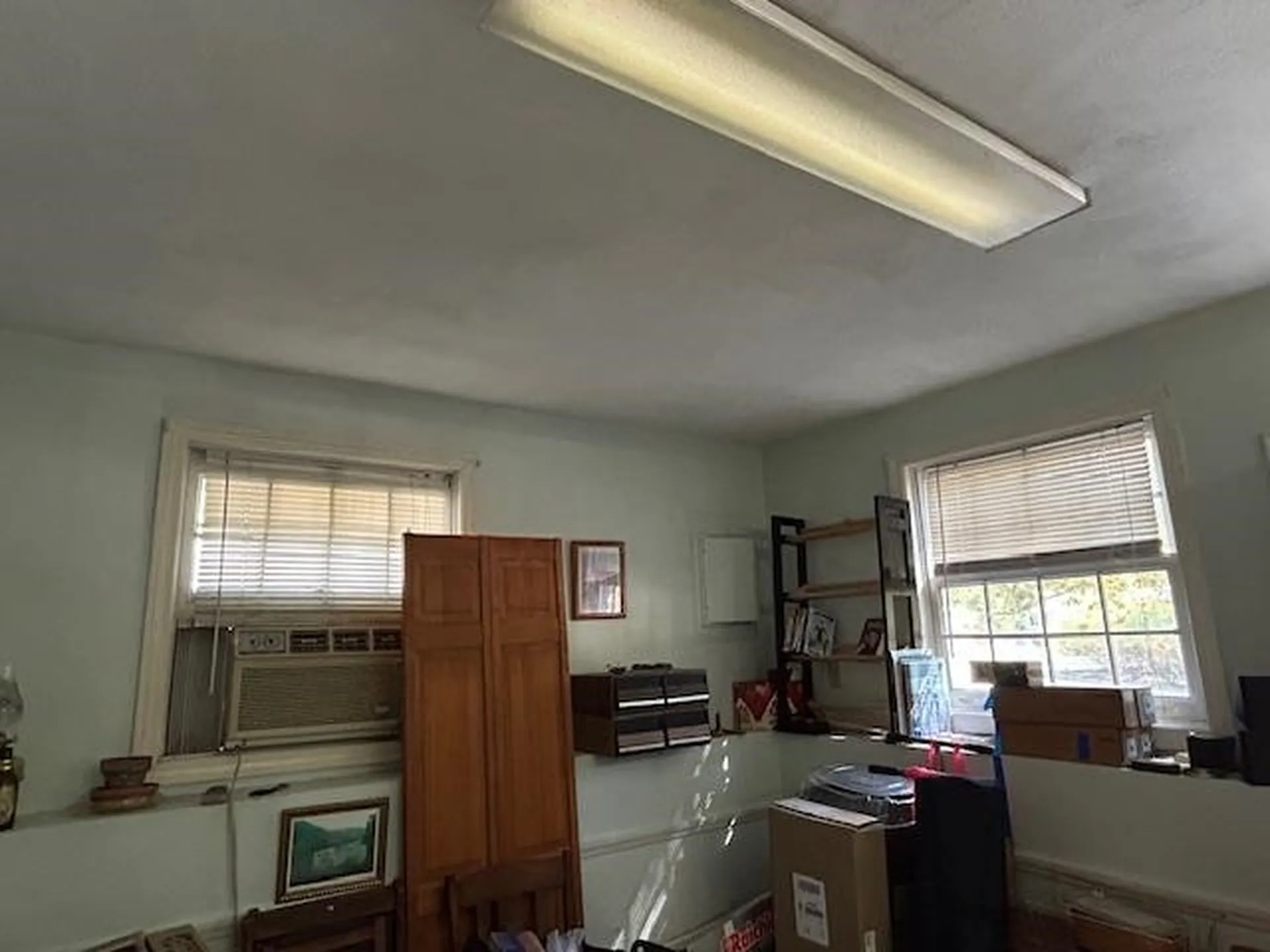 129 Route 125 Highway Kingston NH 03848