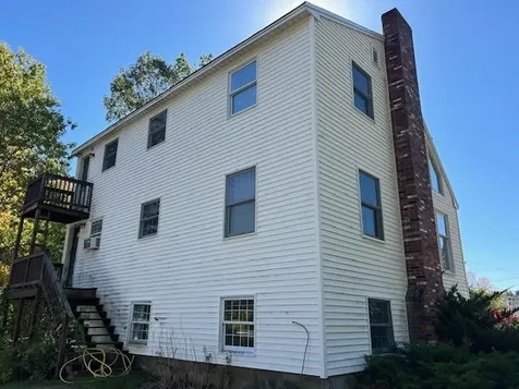 129 Route 125 Highway Kingston NH 03848