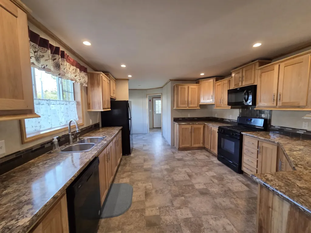 41 Lunar Drive Canaan NH 03741