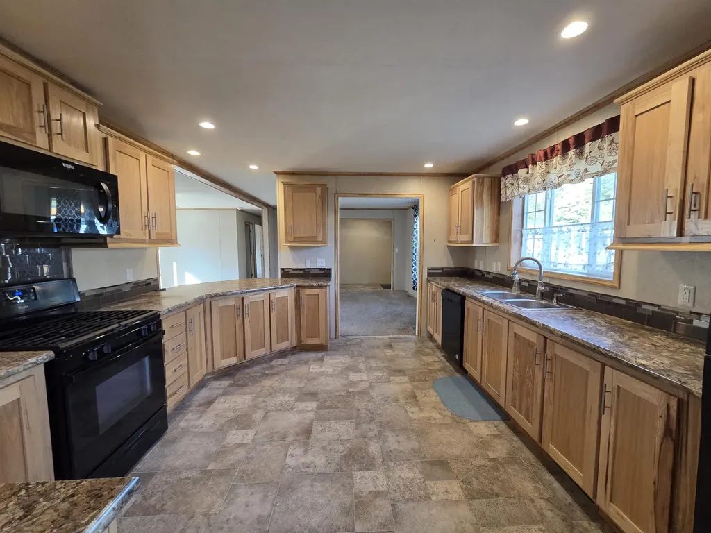 41 Lunar Drive Canaan NH 03741