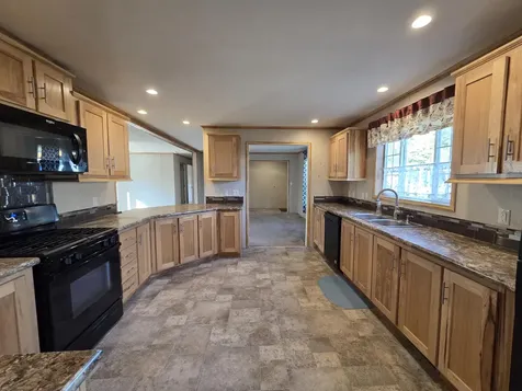 41 Lunar Drive Canaan NH 03741