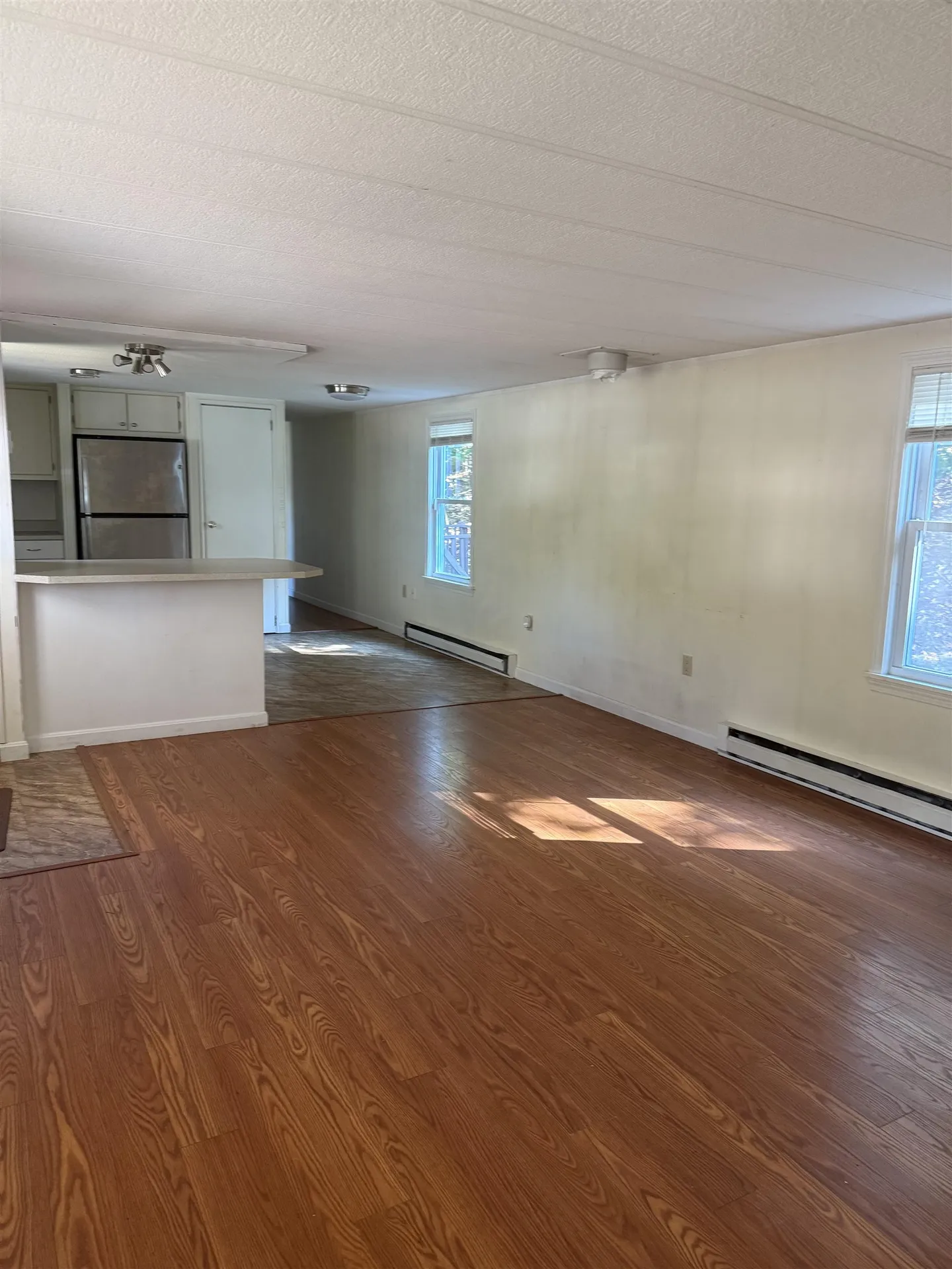 11 Stone Ledge Road North Hampton NH 01062