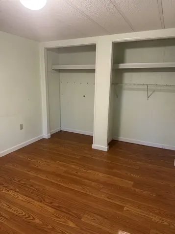 11 Stone Ledge Road North Hampton NH 01062