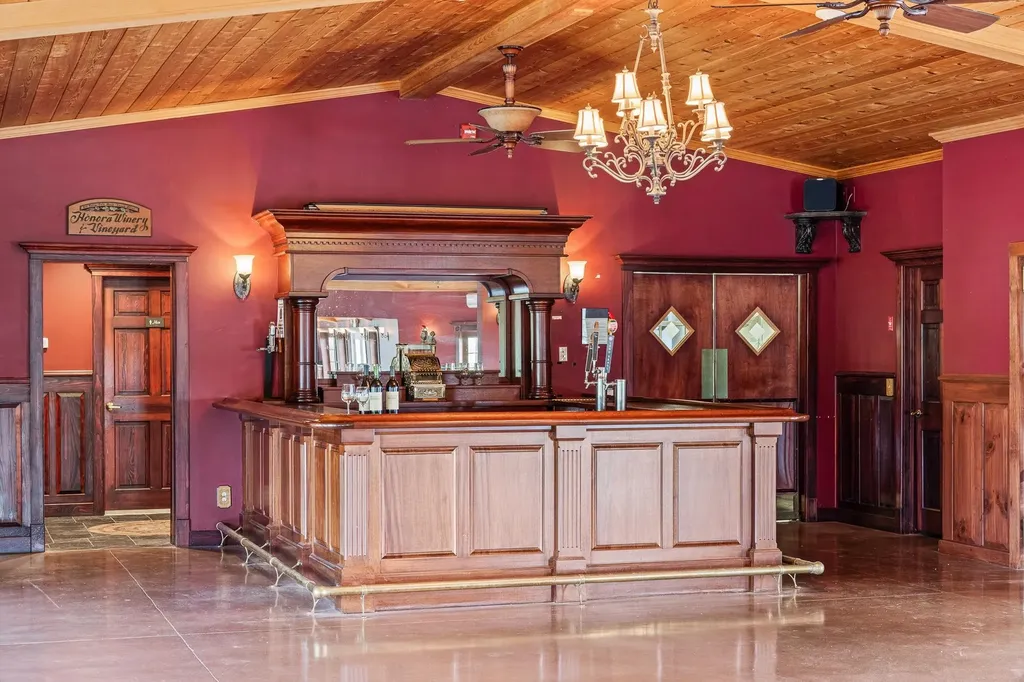 1950 Collins Road Halifax VT 05358