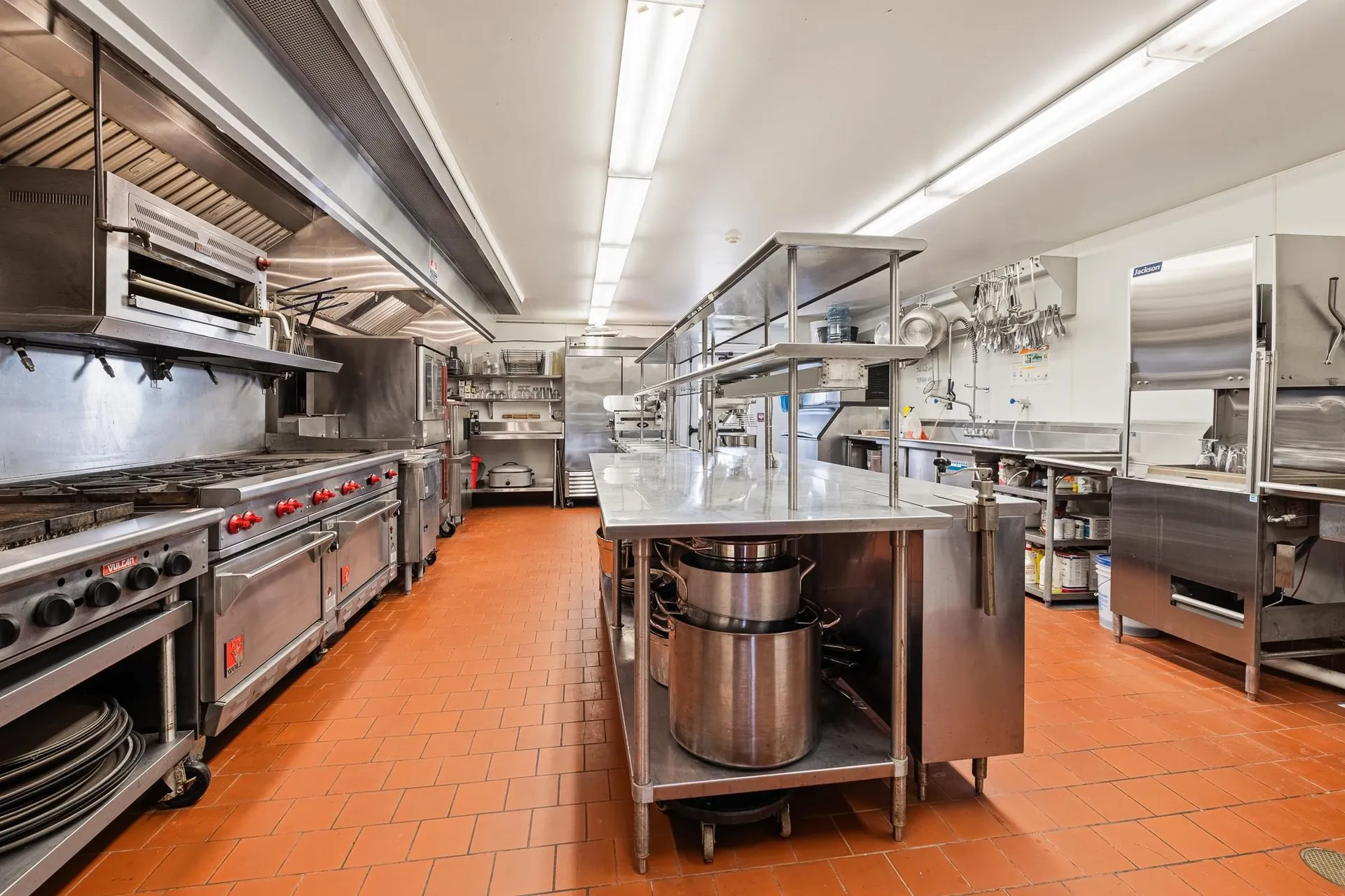 1950 Collins Road Halifax VT 05358