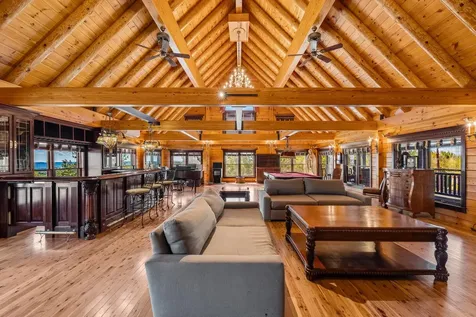 1950 Collins Road Halifax VT 05358