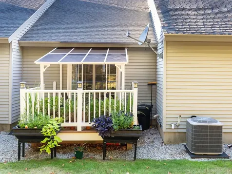 15 Marilyn Drive Atkinson NH 03811