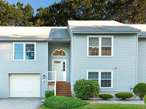 15 Marilyn Drive Atkinson NH 03811