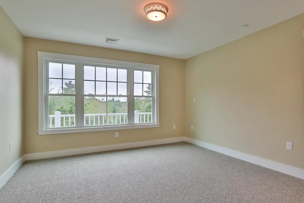 26 N Main Street Mont Vernon NH 03057