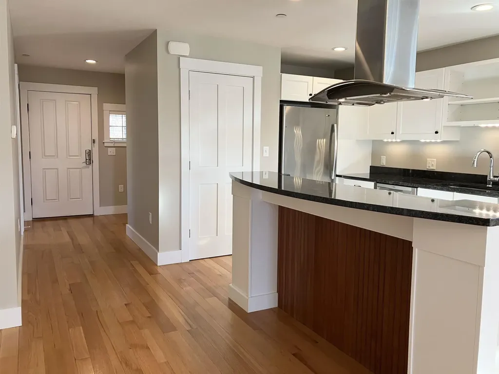 26 N Main Street Mont Vernon NH 03057