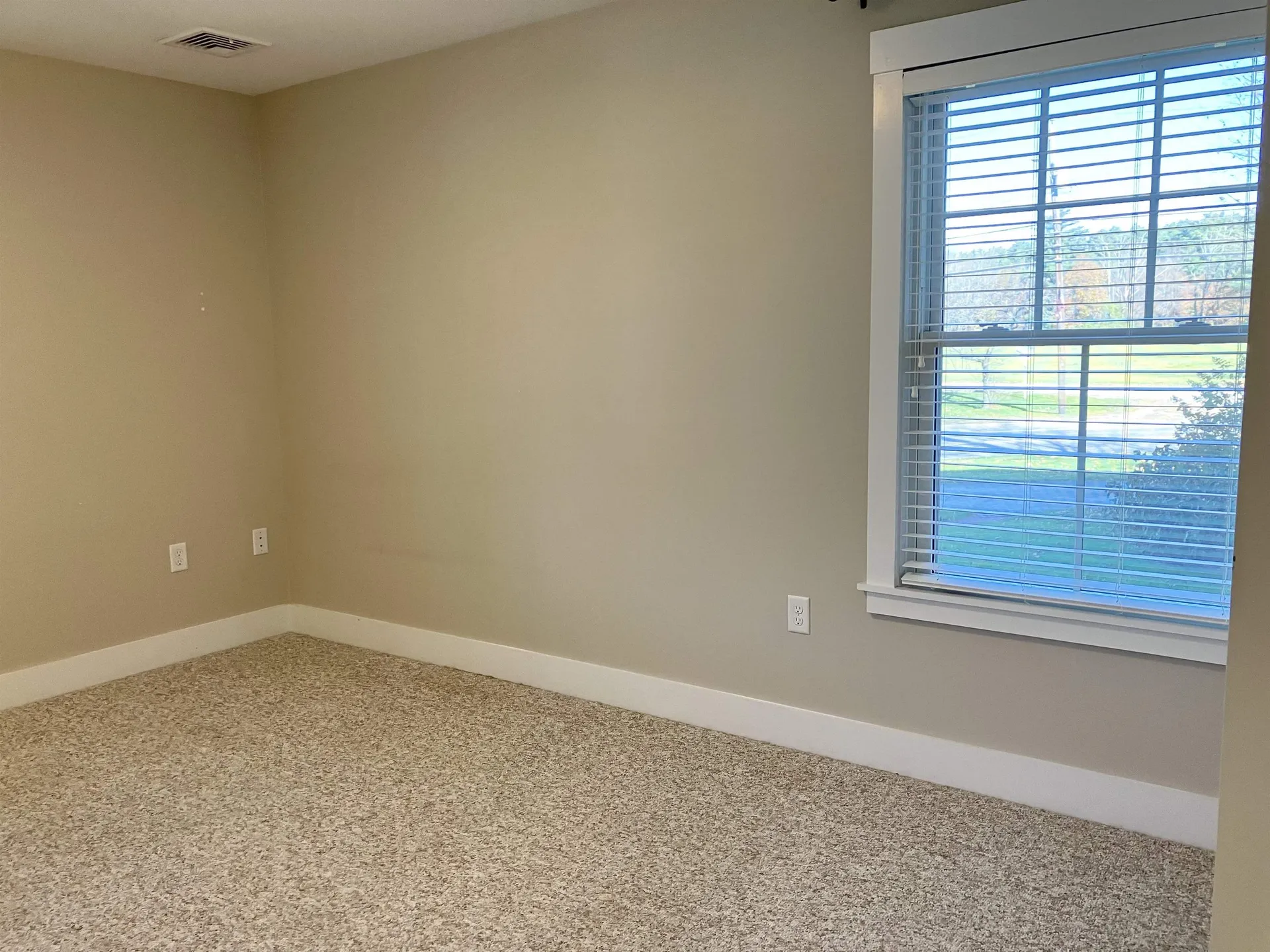 26 N Main Street Mont Vernon NH 03057