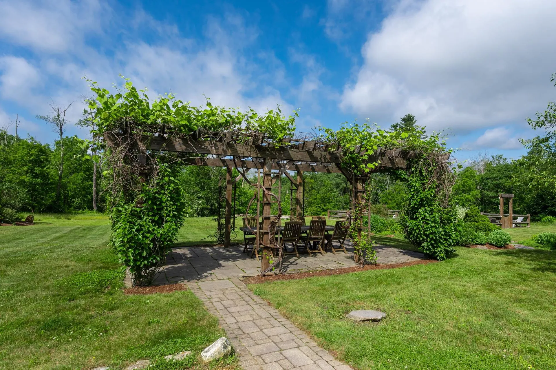 26 N Main Street Mont Vernon NH 03057