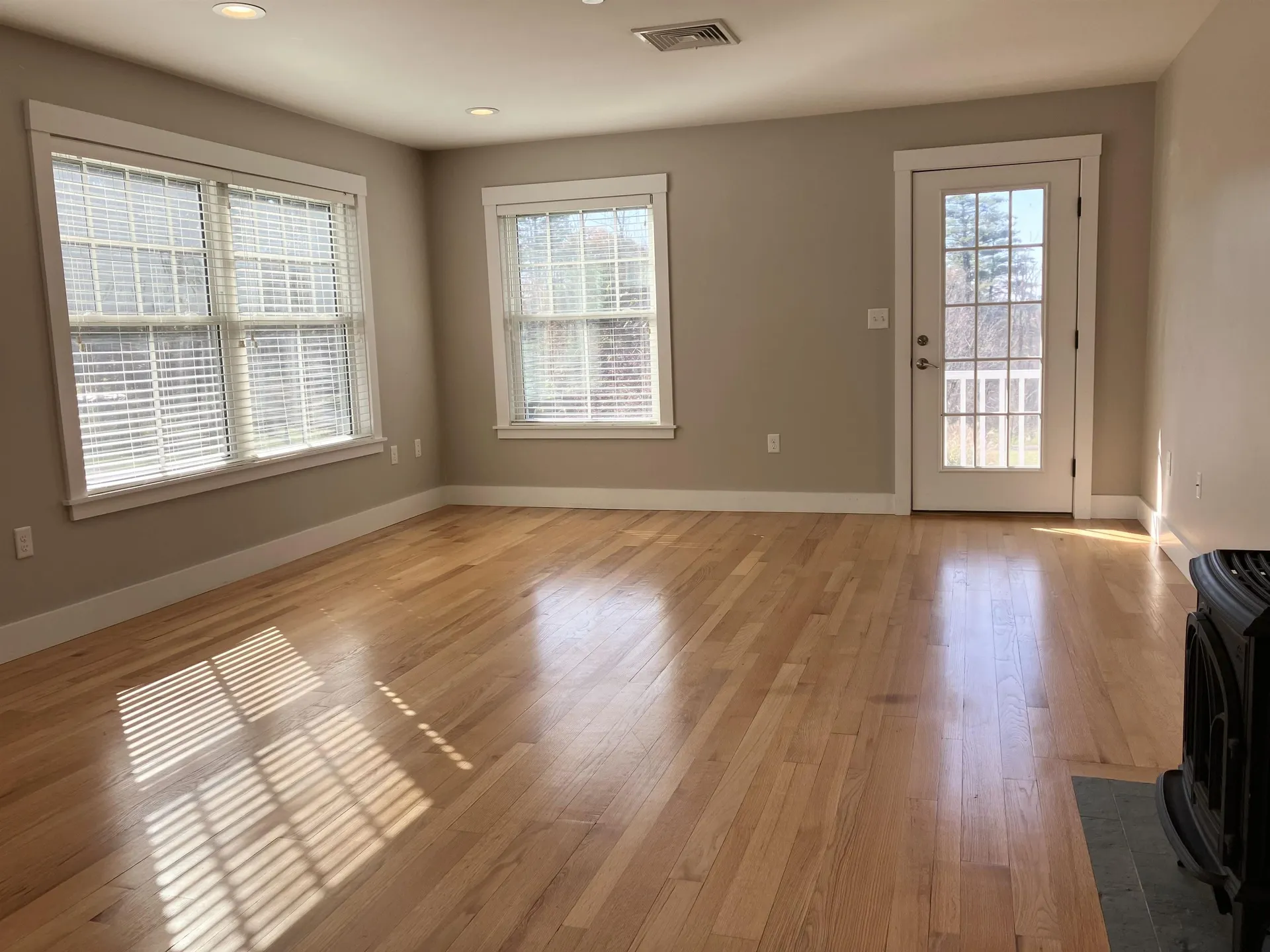 26 N Main Street Mont Vernon NH 03057