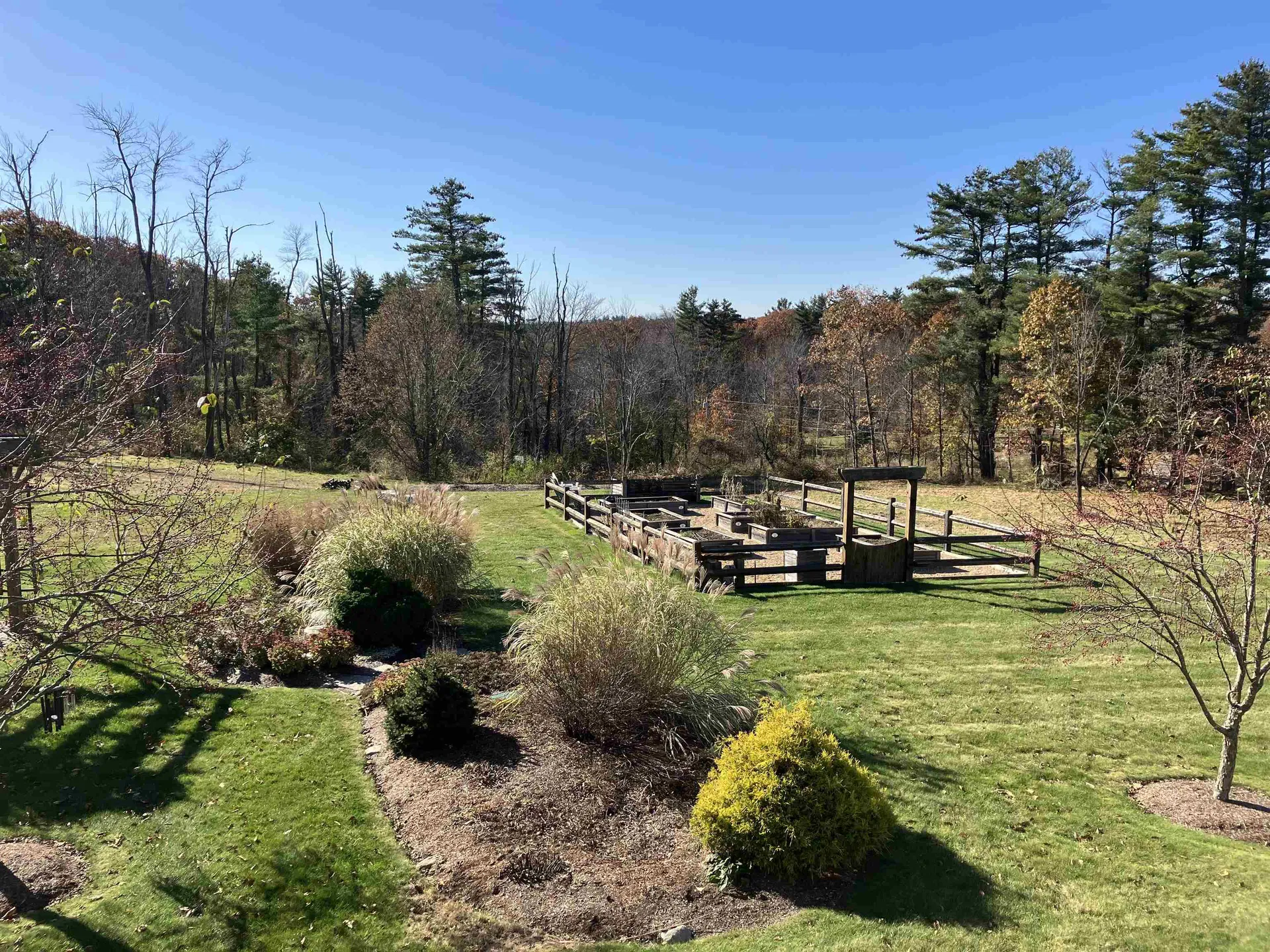 26 N Main Street Mont Vernon NH 03057