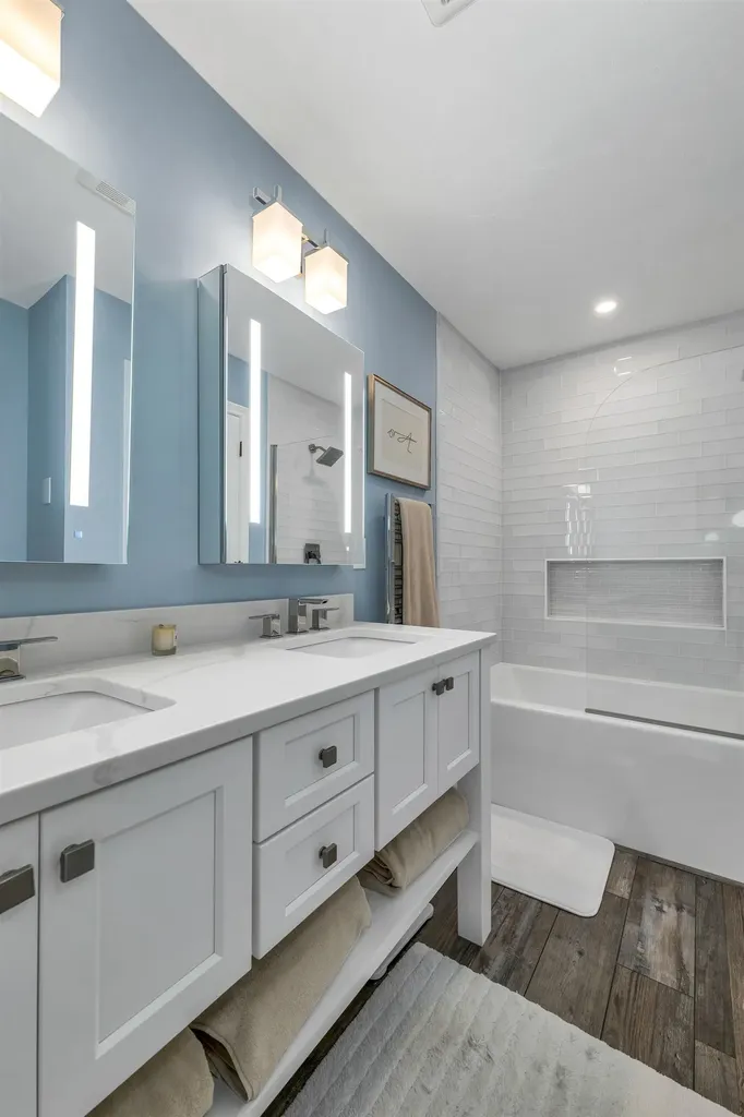 84 Hawthorne Village Road Nashua NH 03062