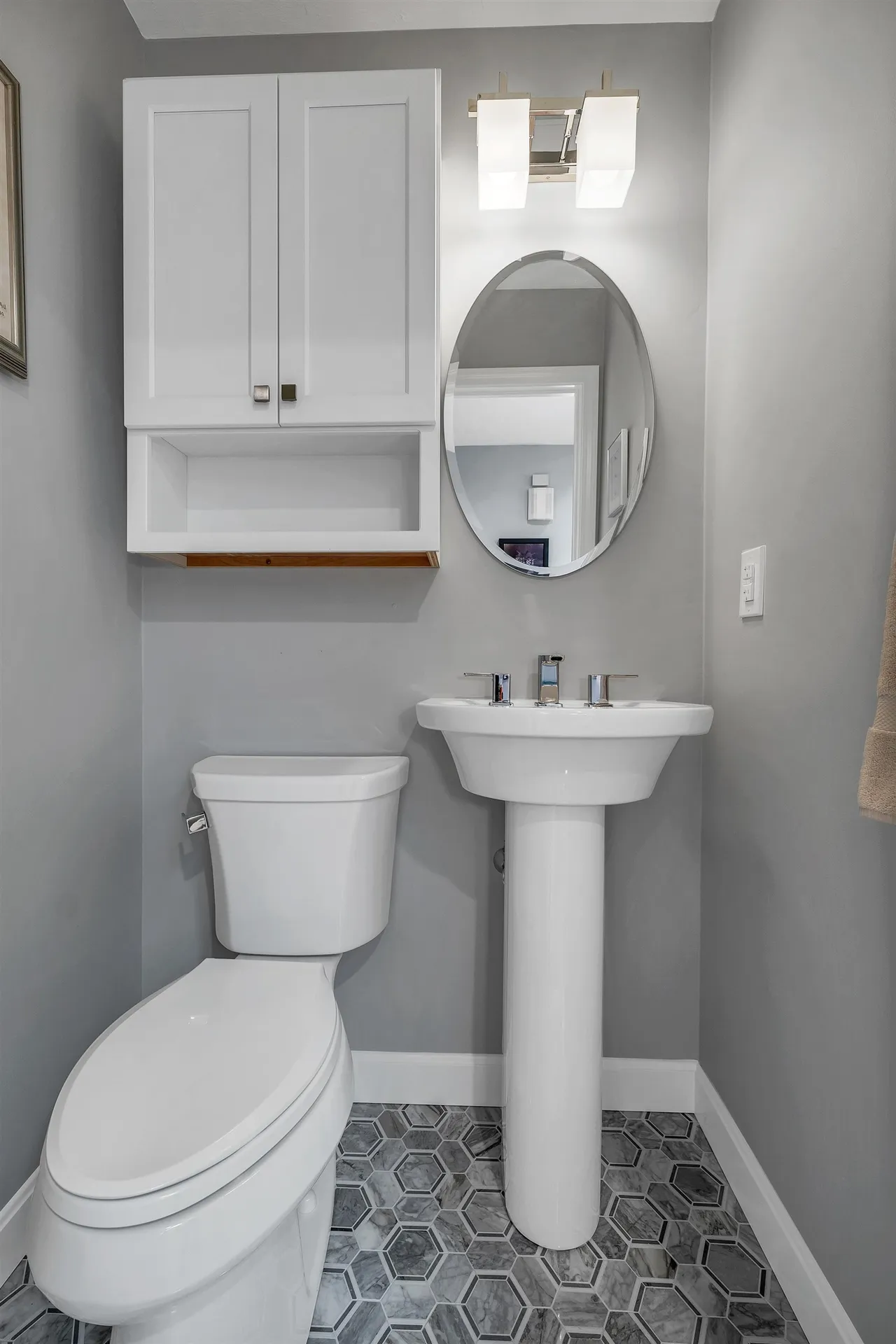 84 Hawthorne Village Road Nashua NH 03062