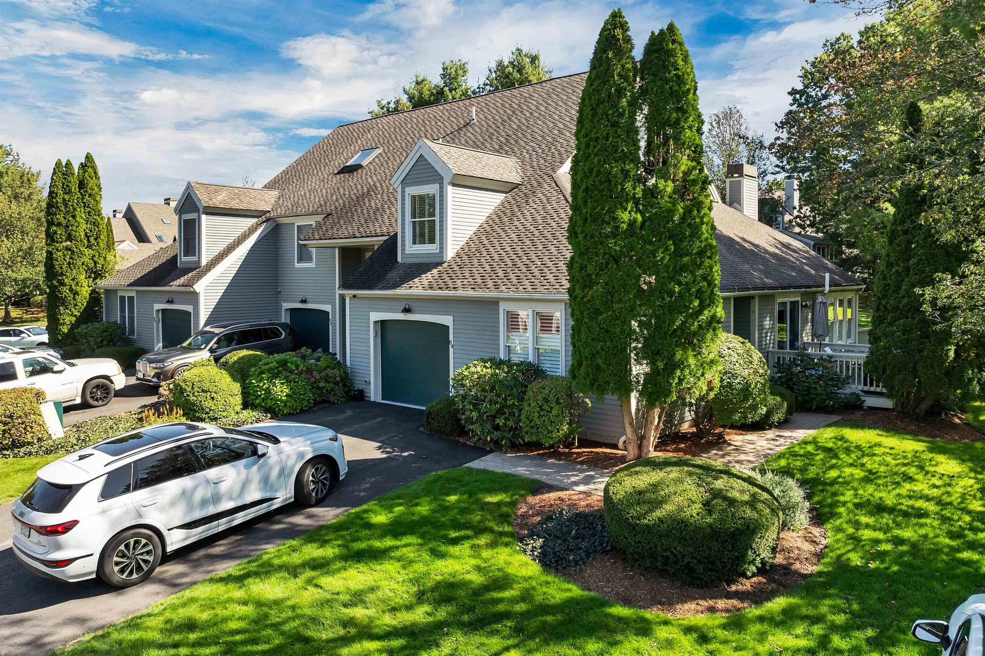 84 Hawthorne Village Road Nashua NH 03062