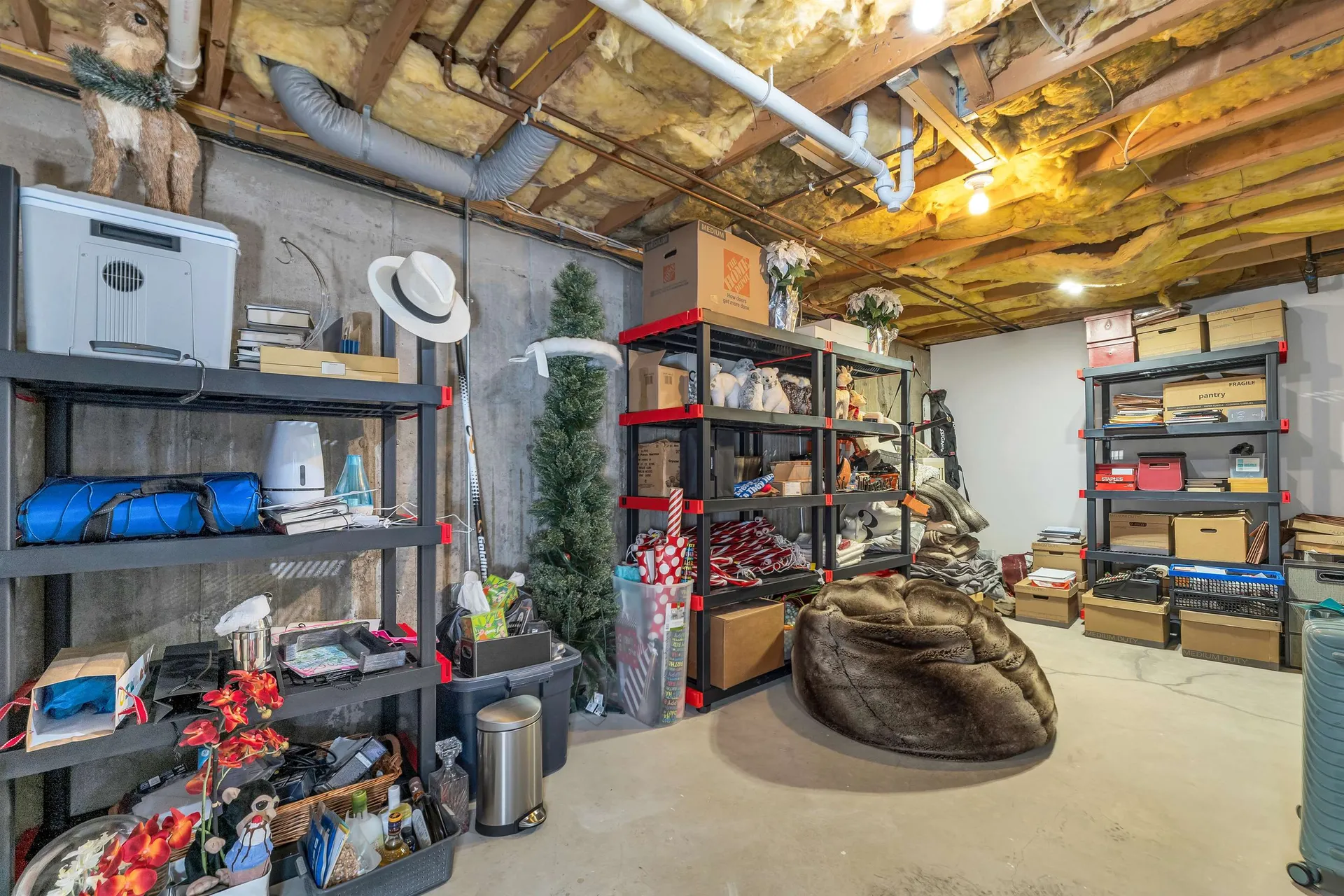 84 Hawthorne Village Road Nashua NH 03062