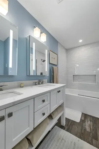 84 Hawthorne Village Road Nashua NH 03062