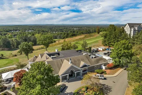 84 Hawthorne Village Road Nashua NH 03062