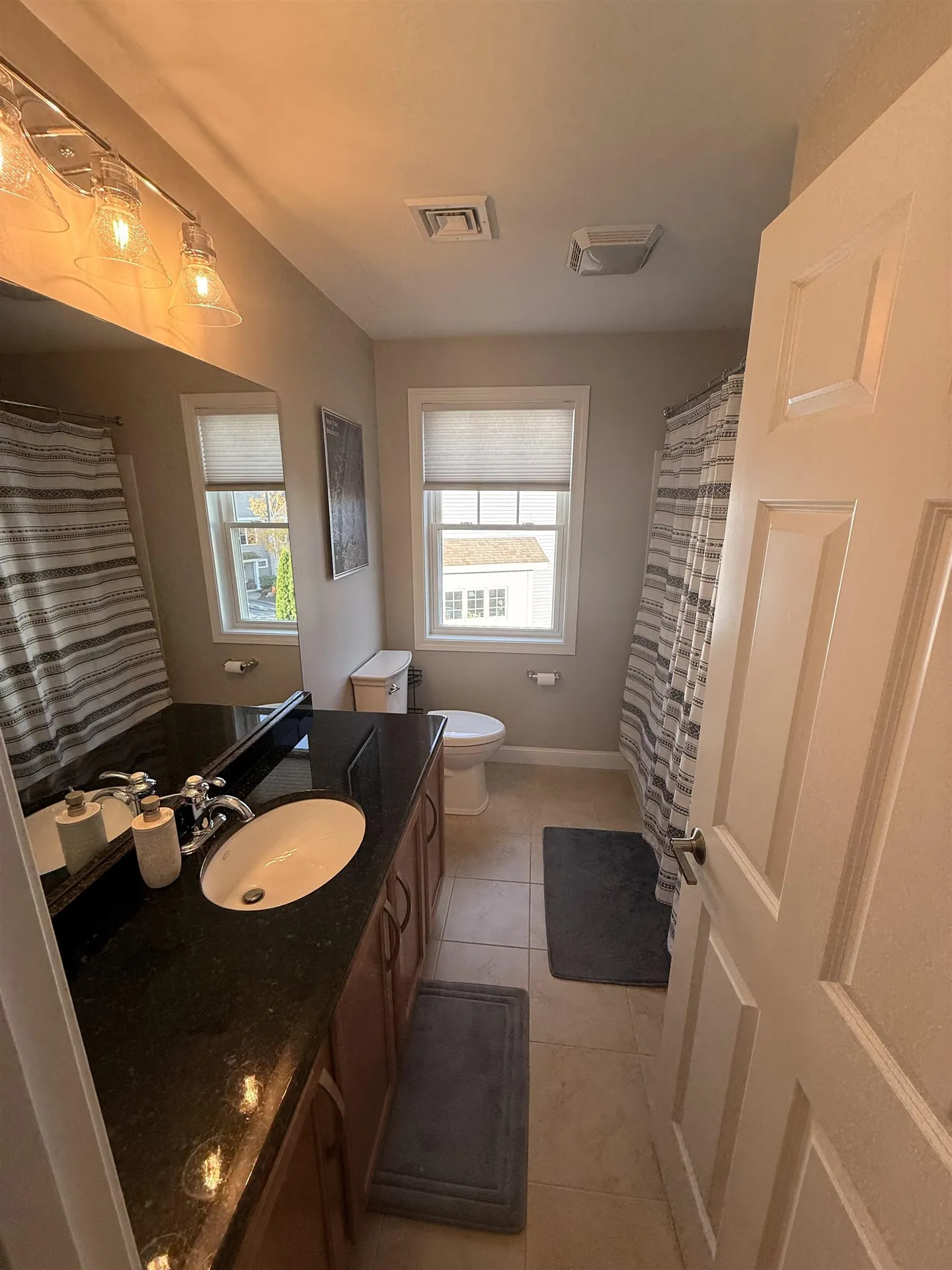 61 Woodview Way Manchester NH 03102