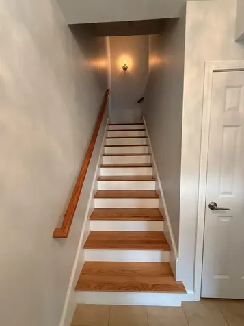 61 Woodview Way Manchester NH 03102