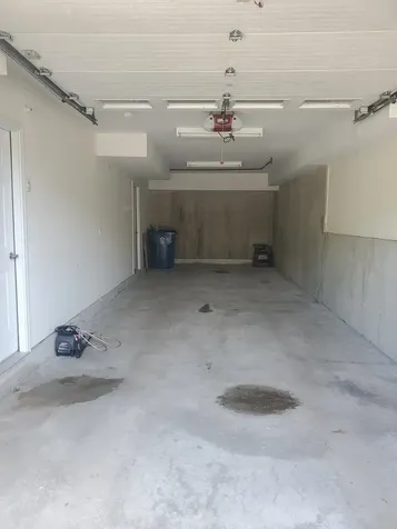 61 Woodview Way Manchester NH 03102