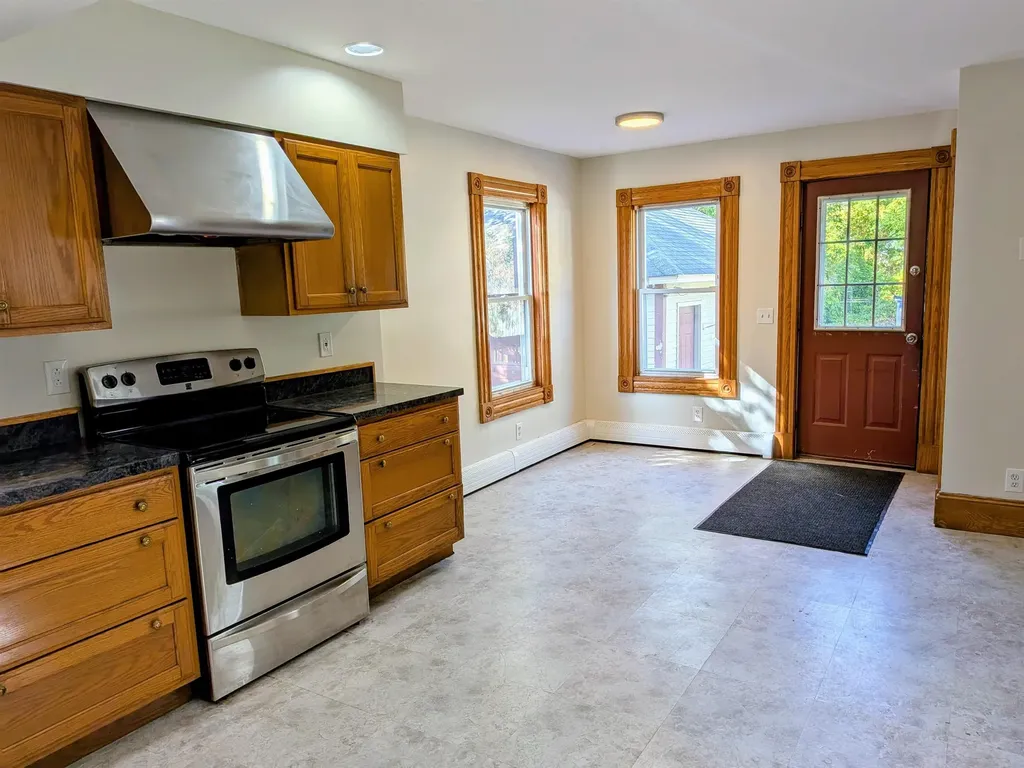 13 Crescent Street Rutland City VT 05701