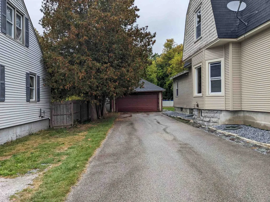 13 Crescent Street Rutland City VT 05701