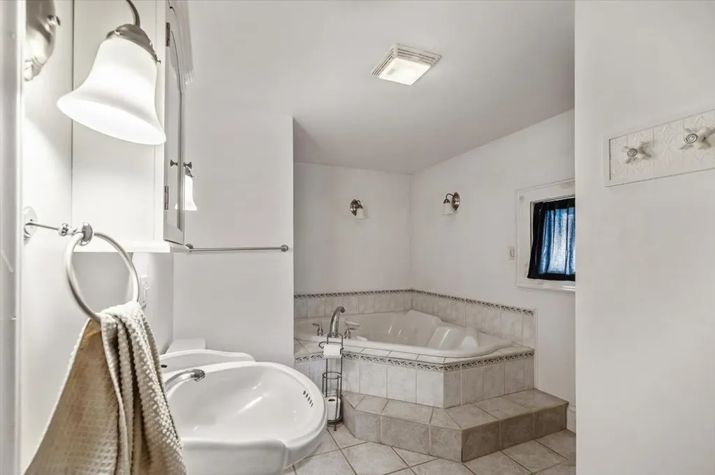 584 Main Street Enosburg VT 05450