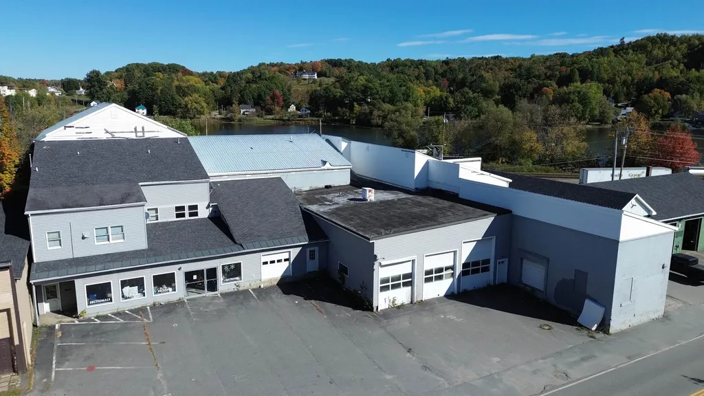 103 Coventry Street Newport City VT 05855