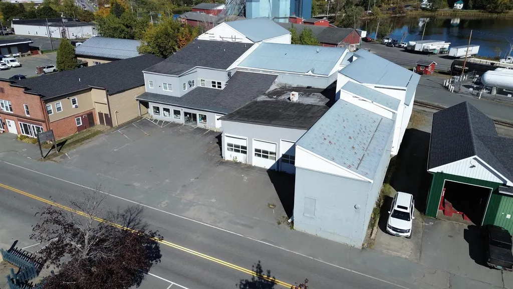 103 Coventry Street Newport City VT 05855