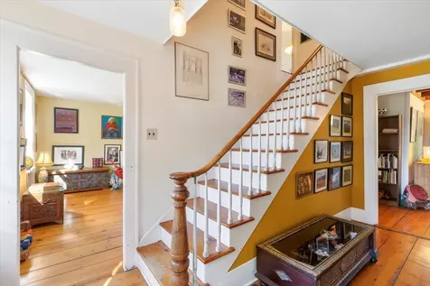 21 County Road Pownal VT 05261