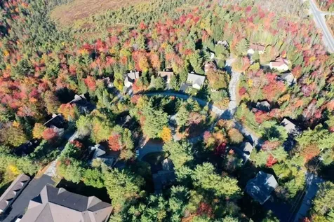 16 Clover Lane New London NH 03257