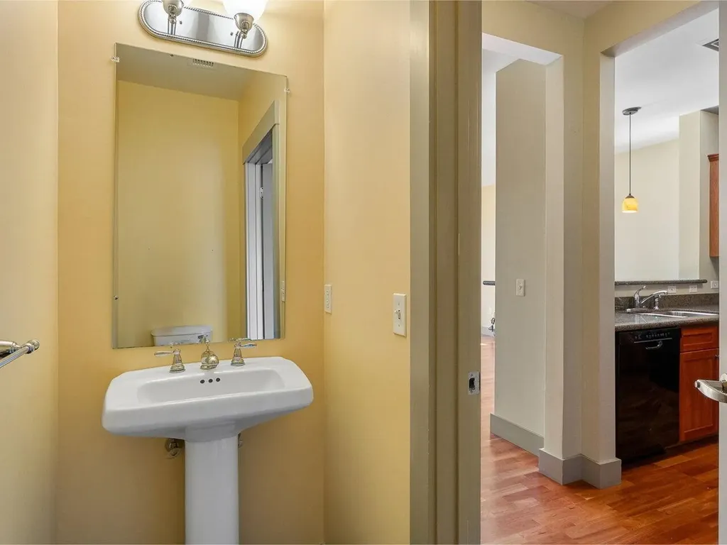 60 Winooski Falls Way Winooski VT 05404