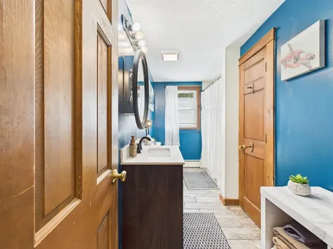 20 Patricia Ann Drive Tilton NH 03276