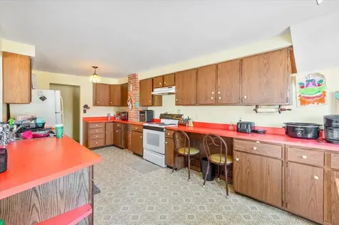 126 Washington Avenue Bennington VT 05201