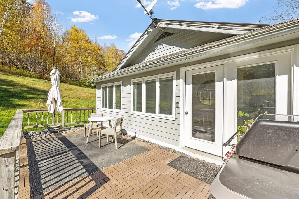 1079 Fletcher Hill Road Woodstock VT 05071