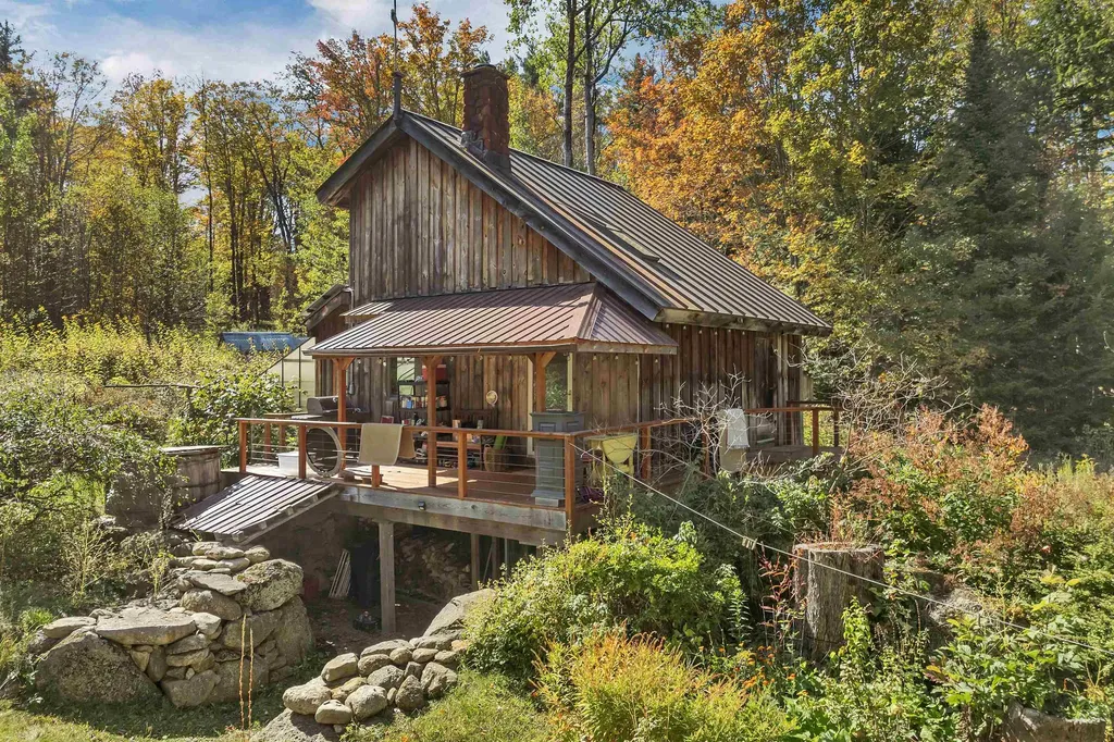 26 Butman Road Bradford NH 03221