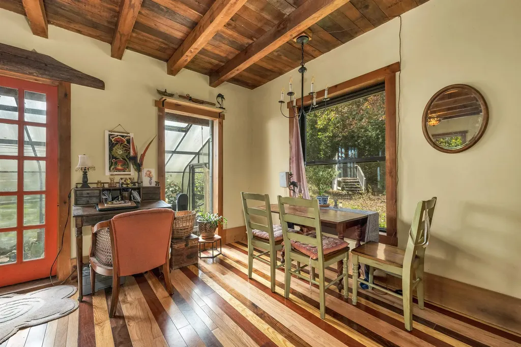 26 Butman Road Bradford NH 03221