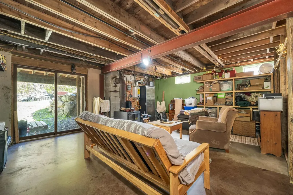 26 Butman Road Bradford NH 03221