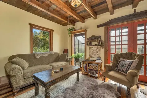 26 Butman Road Bradford NH 03221