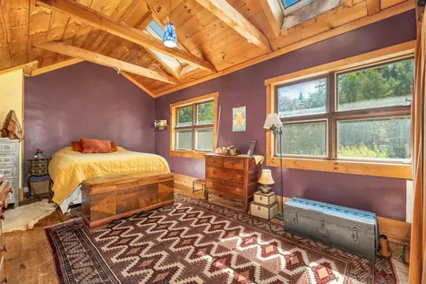 26 Butman Road Bradford NH 03221