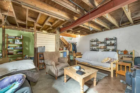 26 Butman Road Bradford NH 03221