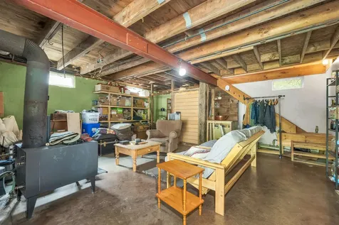 26 Butman Road Bradford NH 03221