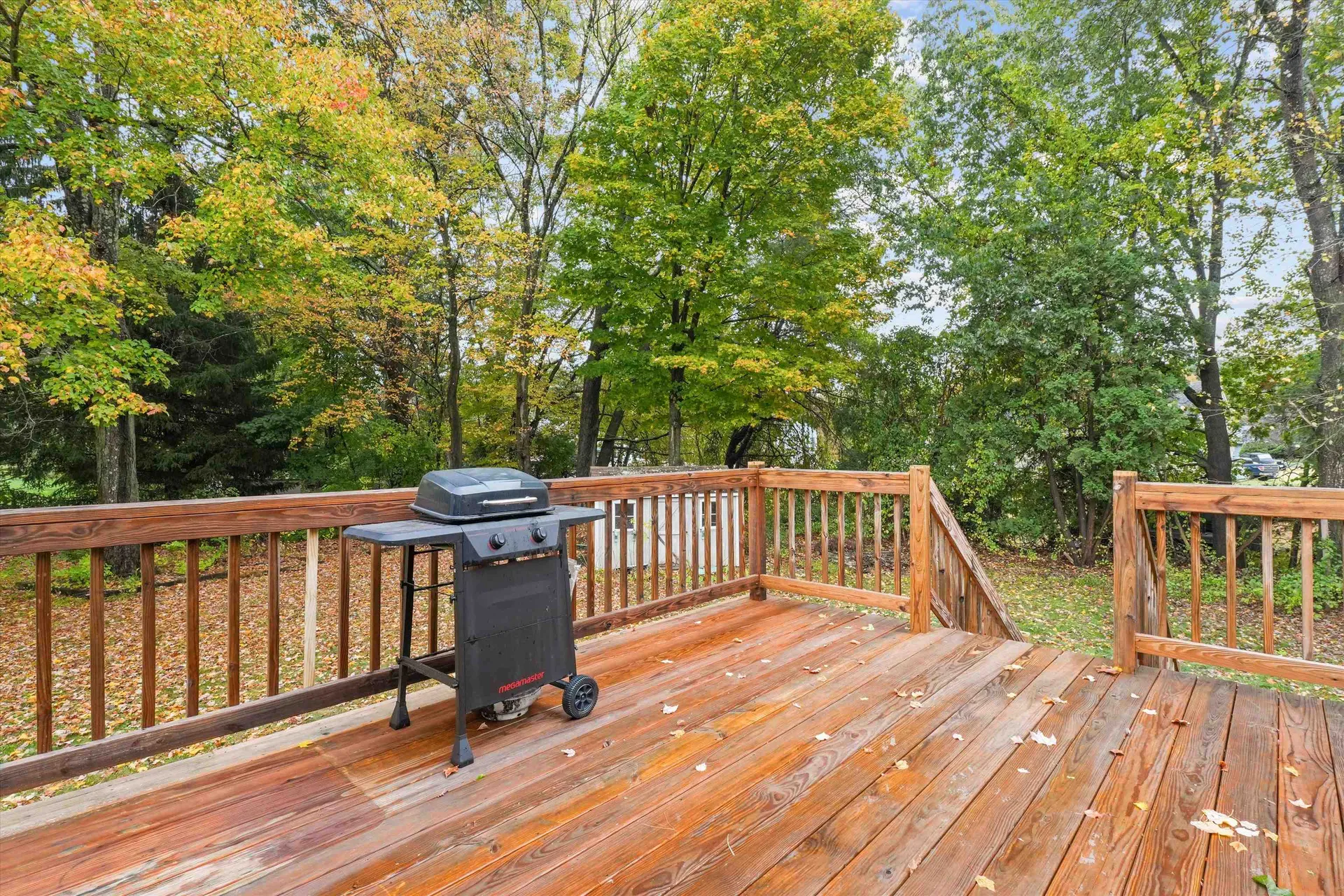 9 Plaza Avenue Hudson NH 03051-3234