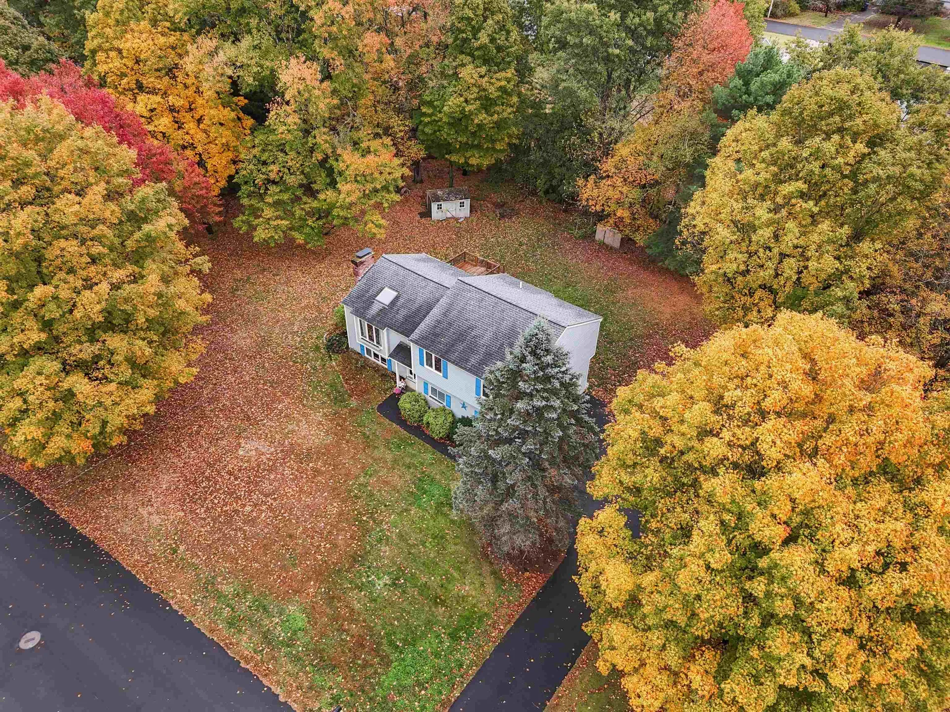 9 Plaza Avenue Hudson NH 03051-3234