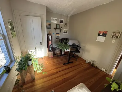 107 Russell Street Manchester NH 03104