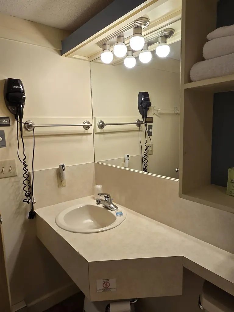 46 Packards Road Waterville Valley NH 03215